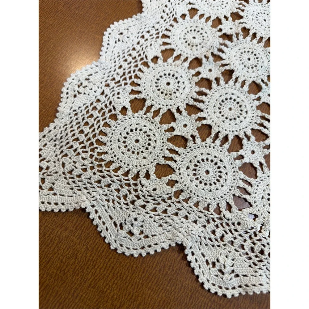 Vintage Crochet Kitchen Table Placemat Or Doily Beige Scalloped Edge 11 X 16.5